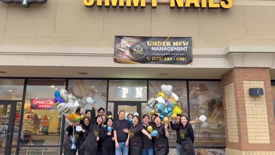 Jimmy Nails & Spa team in Columbia, Missouri